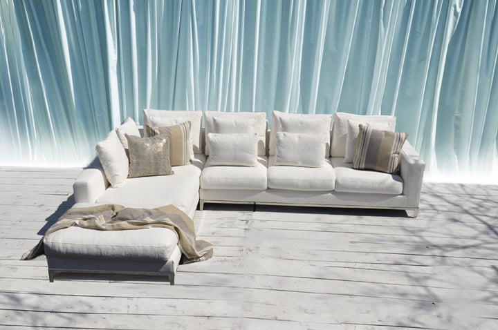 Maestro Sectional Sofa