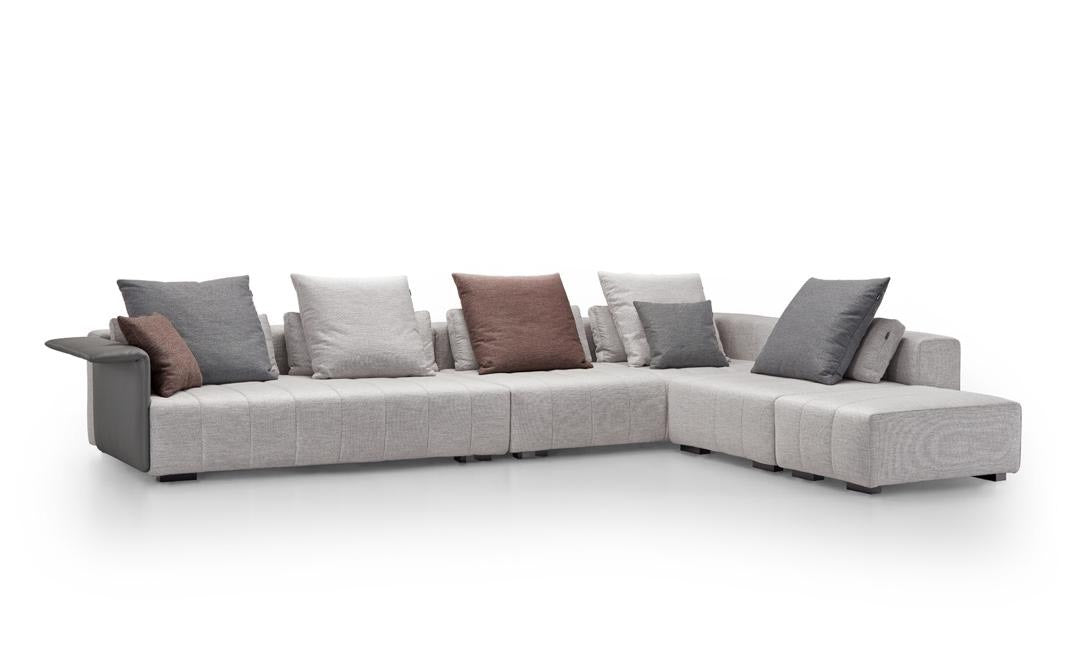 James Sectional sofa