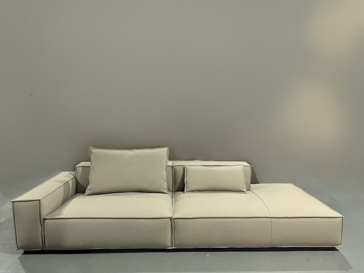 Siren chaise