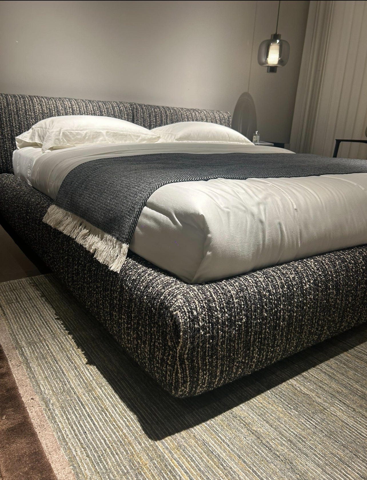 Renzo Bed