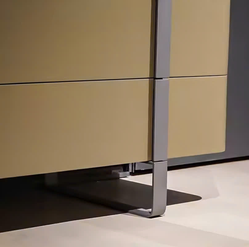 Lina Dresser