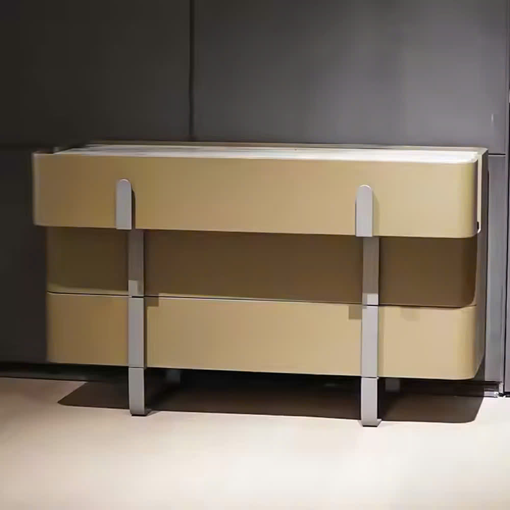 Lina Dresser