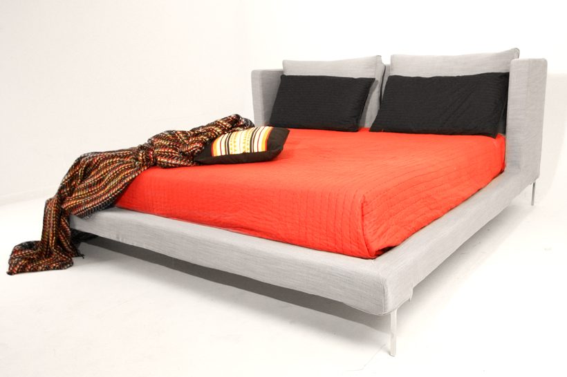 Grand Bed