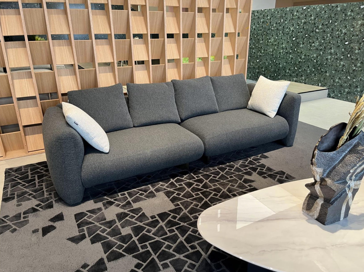 Osaka Sofa