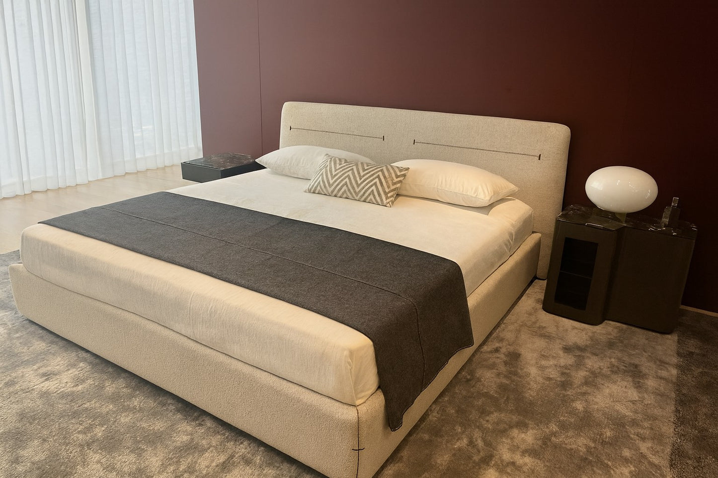 Agosta Bed